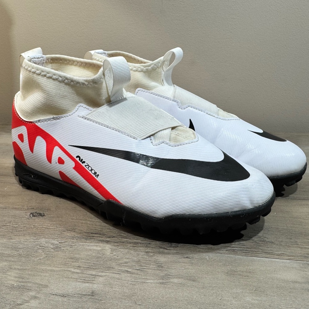 Nike Mercurial Air Zoom DJ5616-600 White Red Black Soccer Cleats Boys' Sz 5.5Y